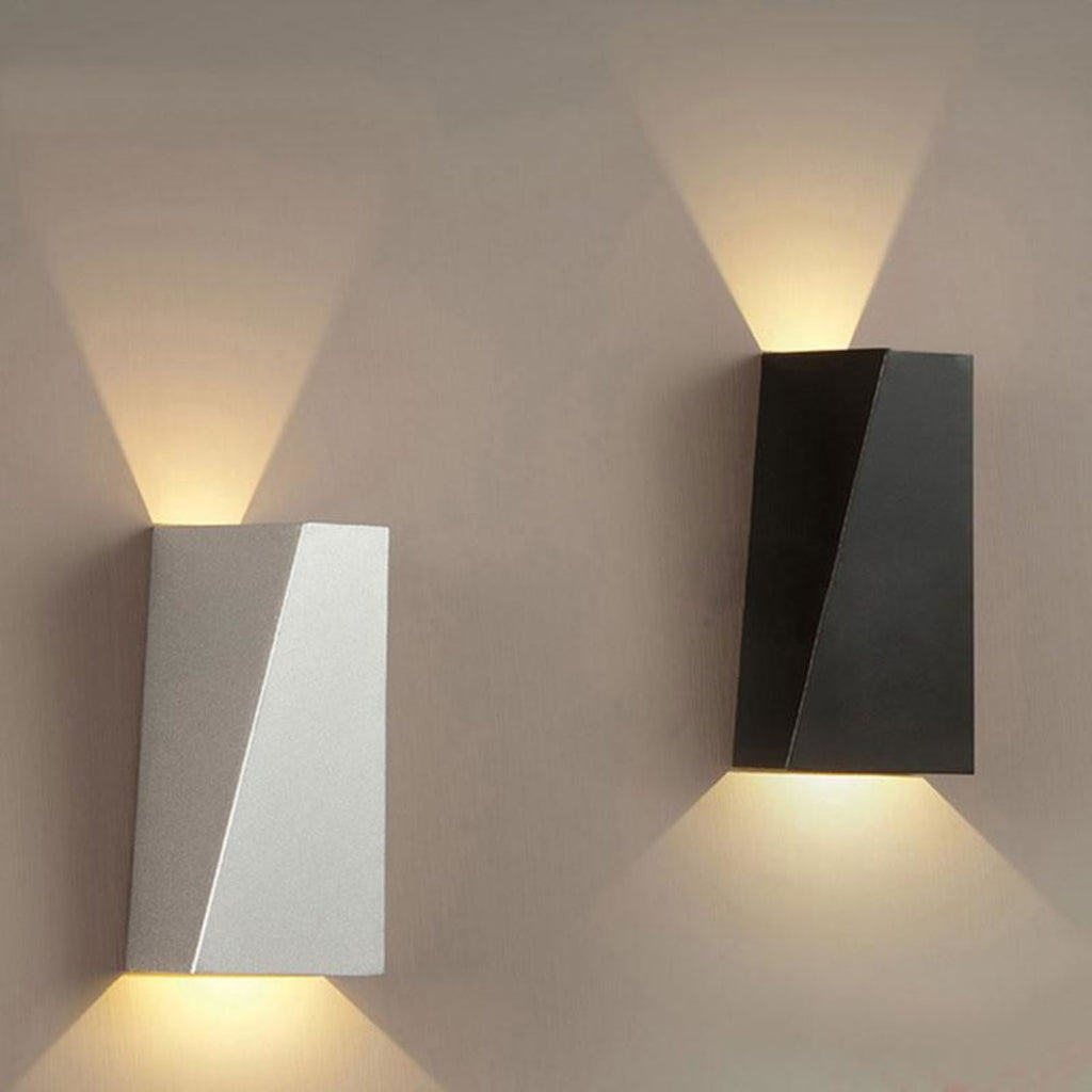 Modern Geometric Wall Light — Architectural LED Wall Sconce for Bedroom & Bathroom