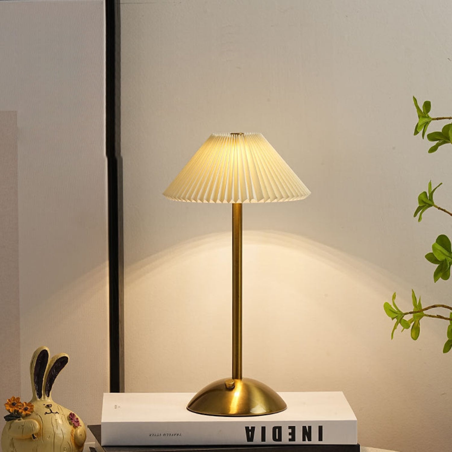 Pleated Bedside Table Lamp for Bedroom