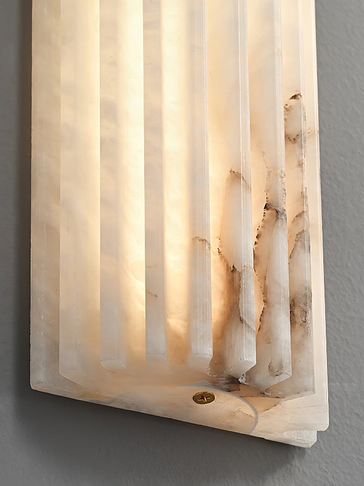 Alvia Alabaster Wall Light — Ribbed Stone Wall Sconce for Bedroom & Hallway