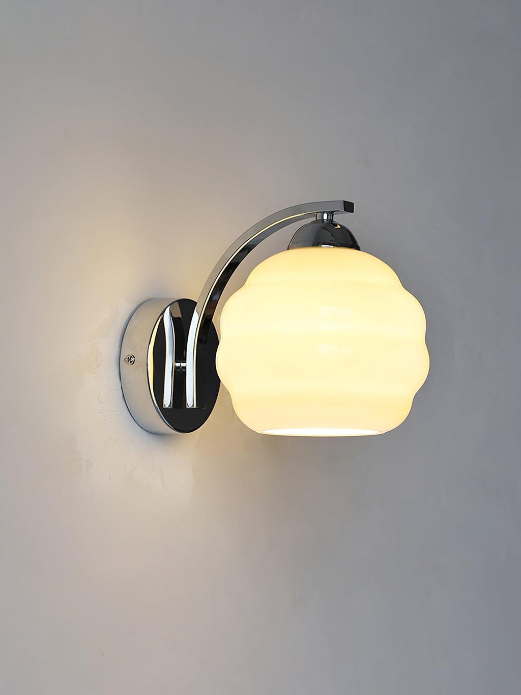Art Deco Vintage Wall Lamp — White Glass Wall Sconce for Bedroom & Hallway