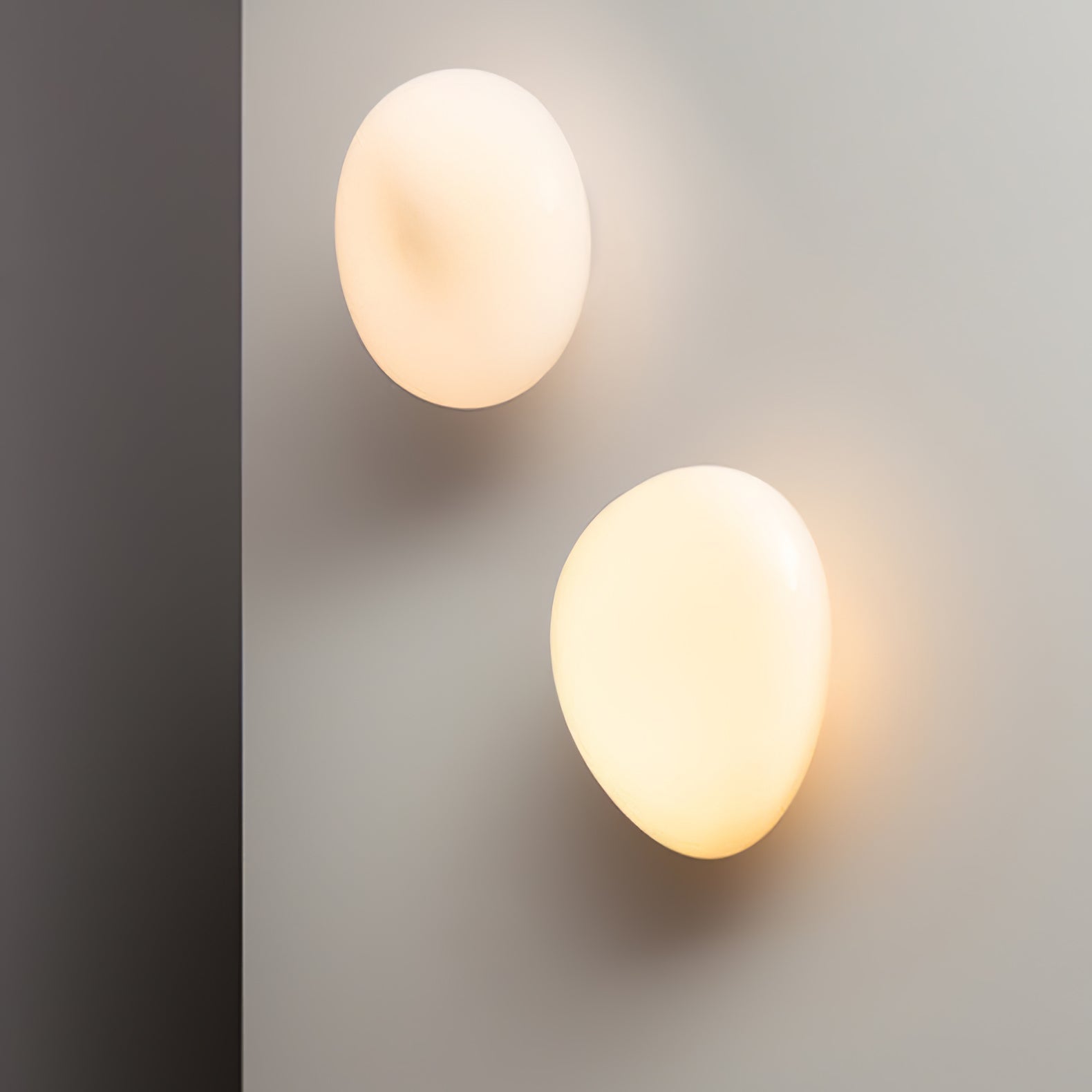 Bubble Glass Wall Lamp — Hand-Blown Glass Wall Sconce for Bedroom & Hallway