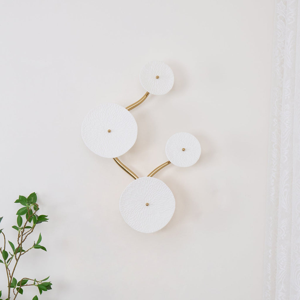 Lotus Petal Wall Lamp — Ceramic Floral Wall Sconce for Bedroom & Hallway