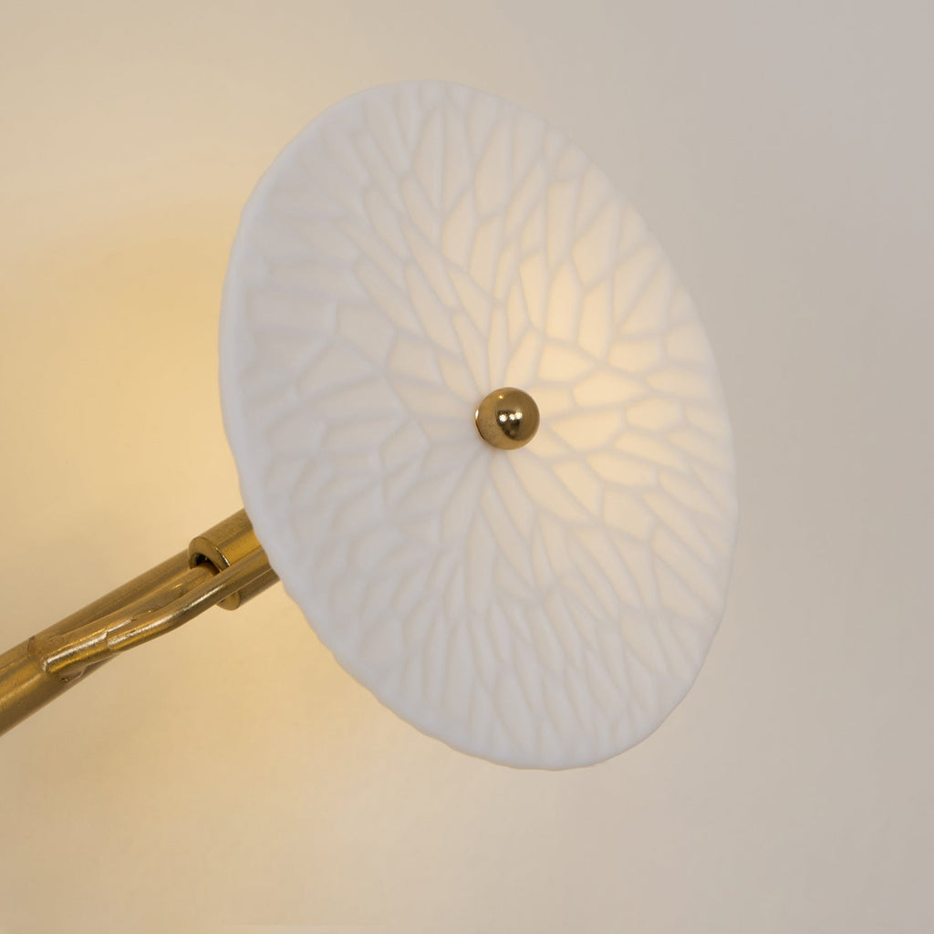 Lotus Petal Wall Lamp — Ceramic Floral Wall Sconce for Bedroom & Hallway