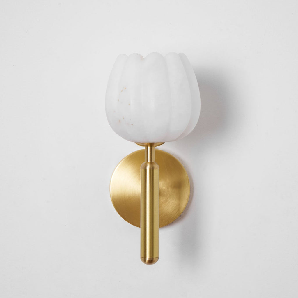Mian Alabaster Wall Lamp — Brass Floral Stone Wall Sconce for Bedroom & Hallway
