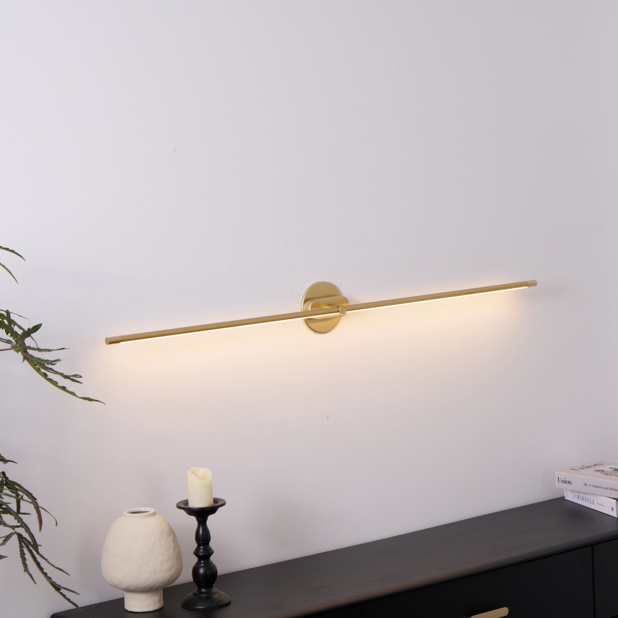 Minimalist Linear Wall Lamp — Modern LED Vanity Wall Sconce for Bathroom & Bedroom