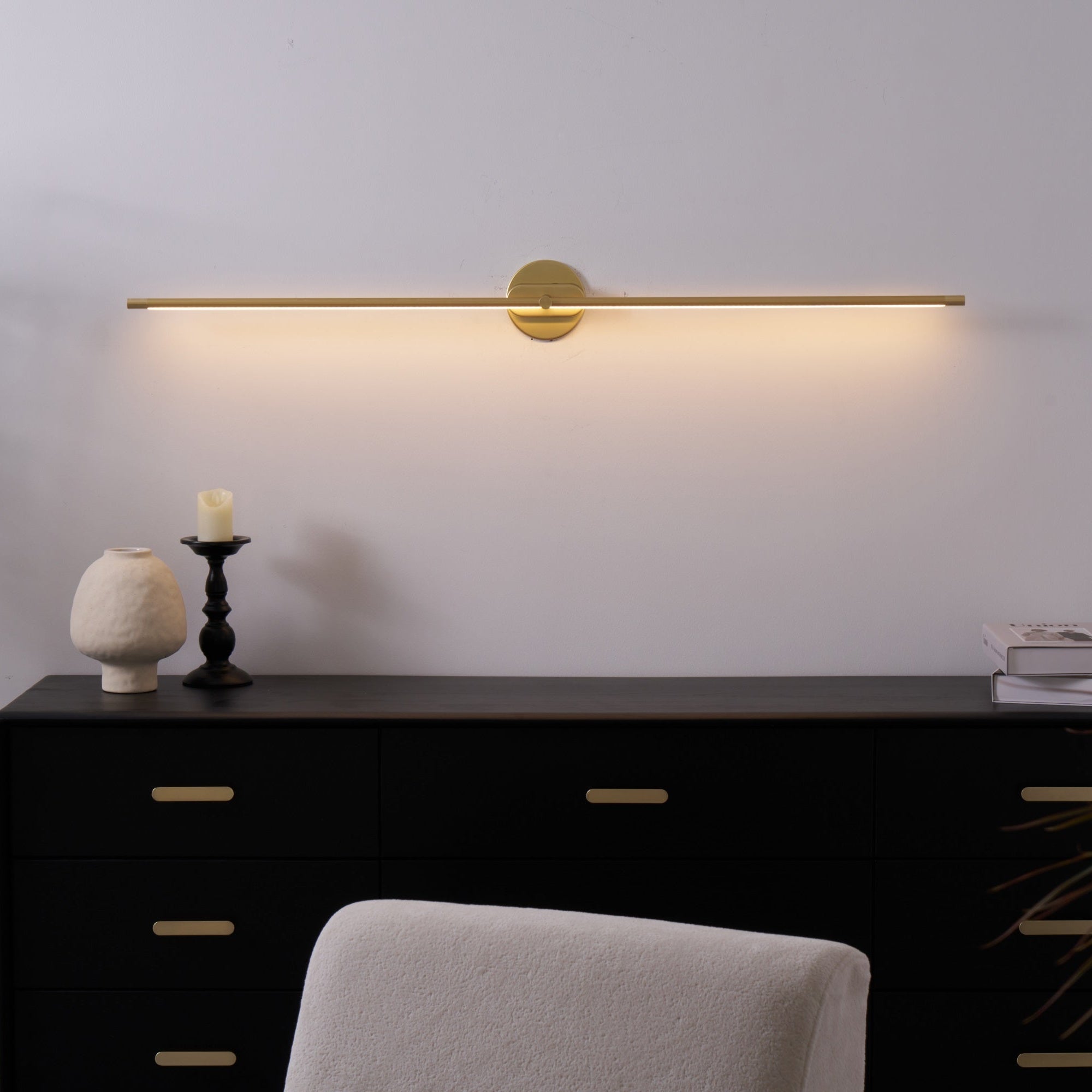 Minimalist Linear Wall Lamp — Modern LED Vanity Wall Sconce for Bathroom & Bedroom