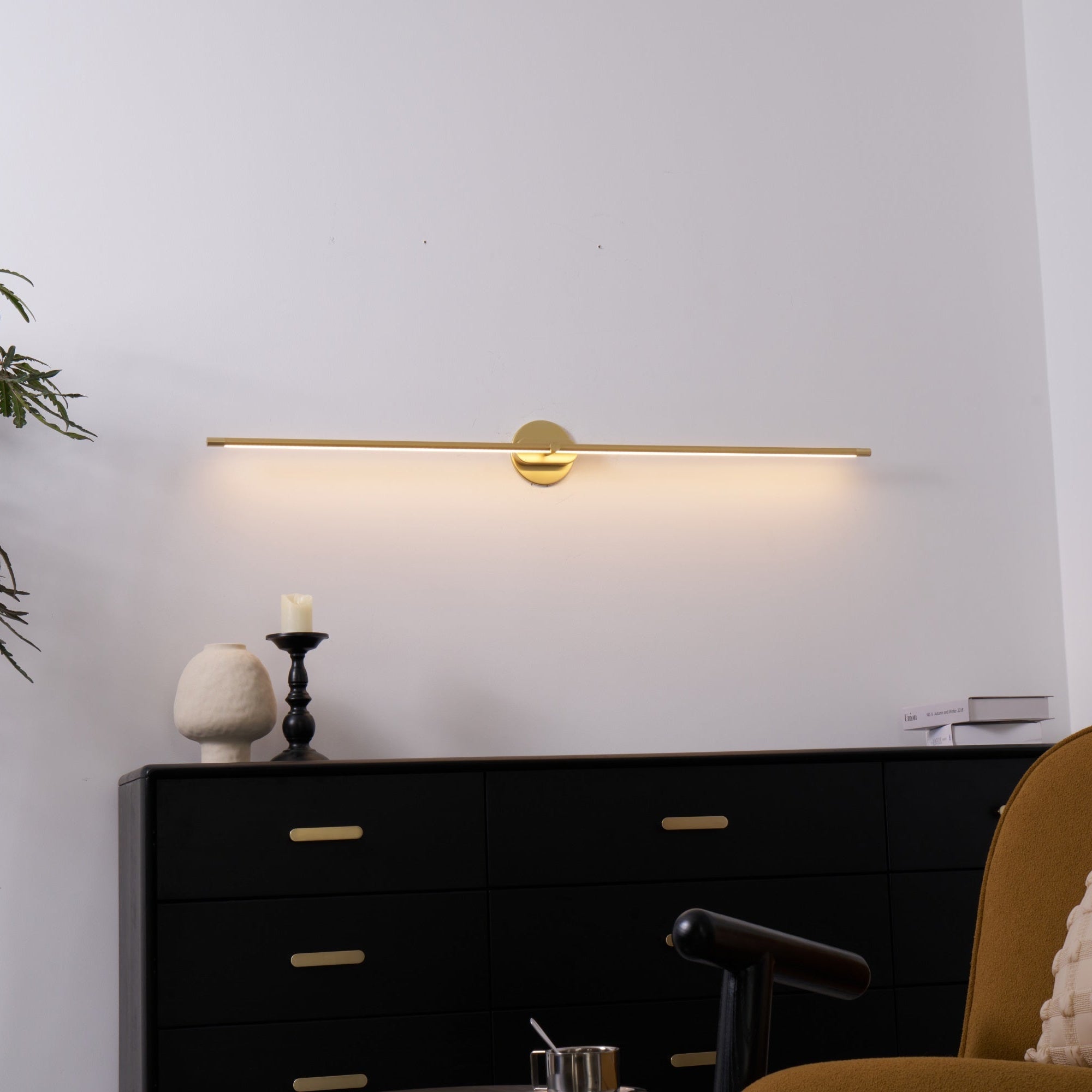 Minimalist Linear Wall Lamp — Modern LED Vanity Wall Sconce for Bathroom & Bedroom