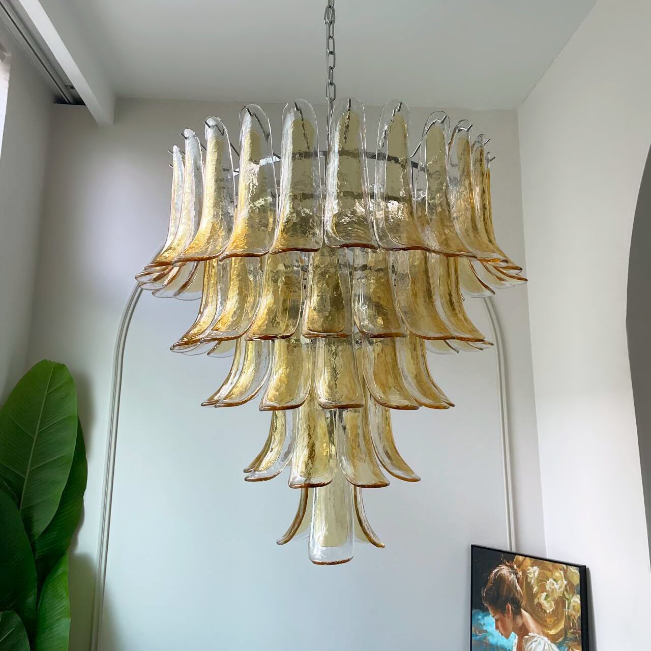 Amber Glass Petals Chandelier — Layered Petal Ceiling Light for Dining Room