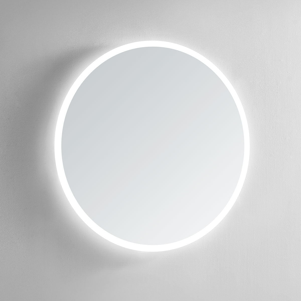 Luna Round LED Bathroom Vanity Mirror for bathroom vanity | Halvern