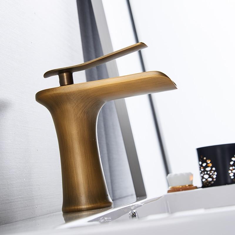 Waterfall Basin Faucet — Single Handle Bathroom Sink Faucet