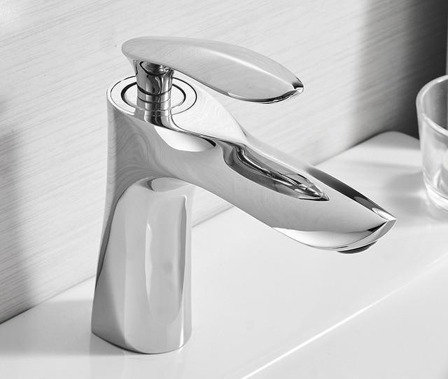 Modern Basin Faucet — Sculptural Single Hole Vanity Faucet