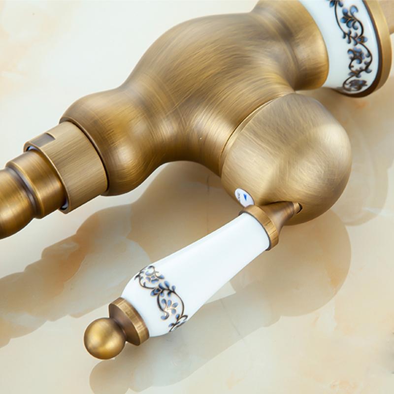 Vintage Brass Faucet — Single Hole Bathroom Vanity Faucet